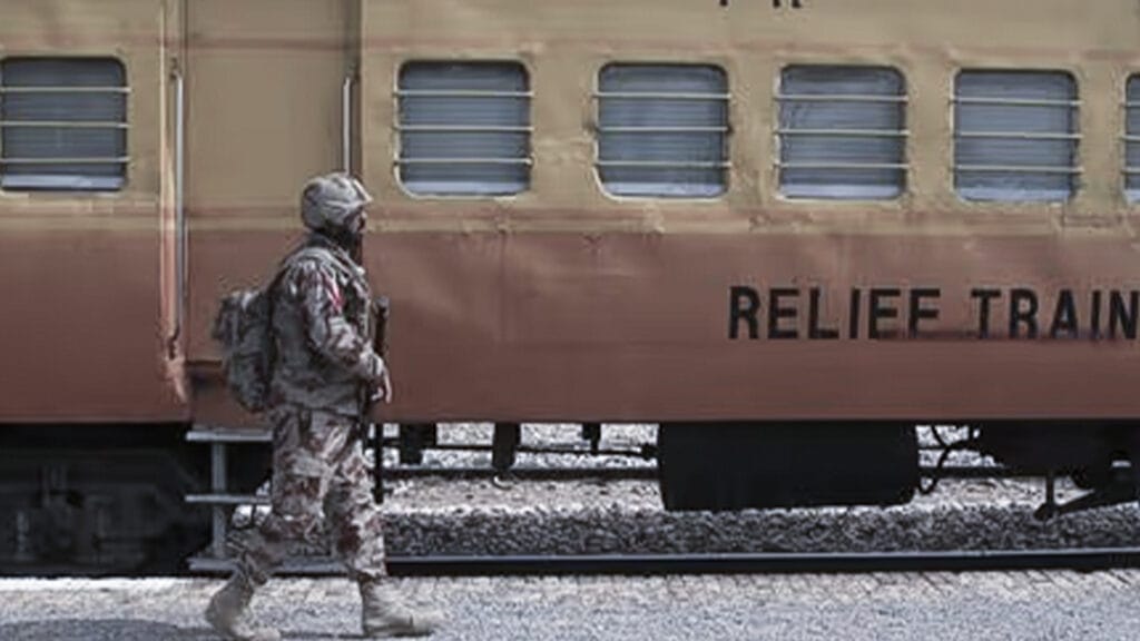Pakistan train hijack